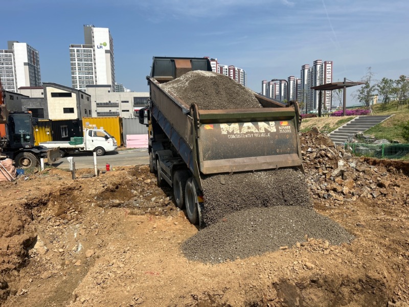 KakaoTalk_20250424_175649062_12.jpg